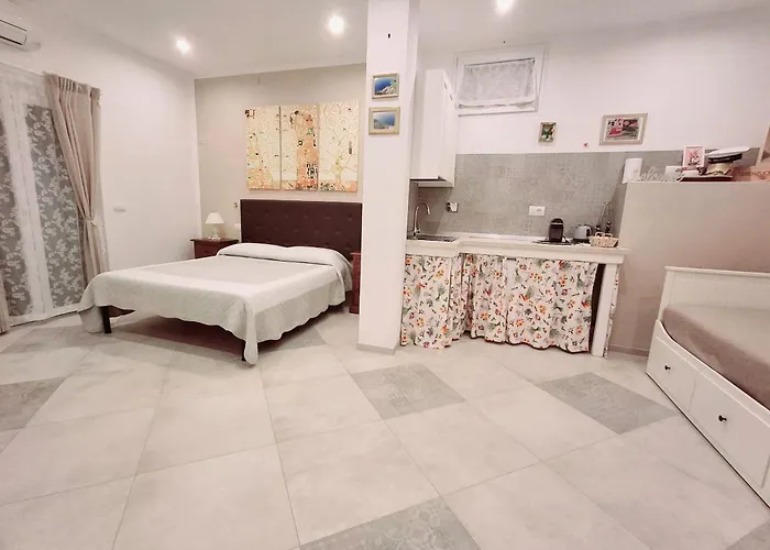 Pensión 7 Botti Arcola